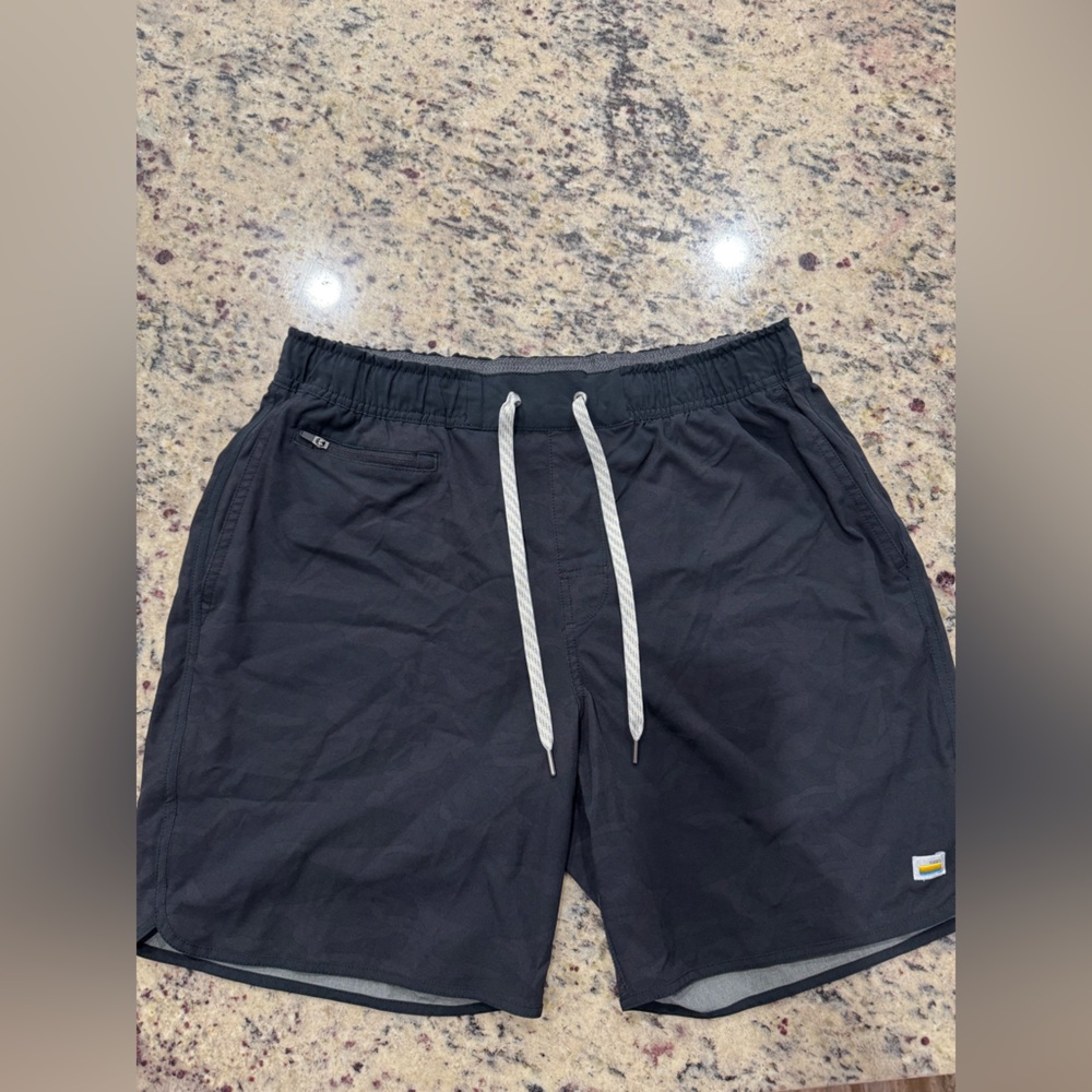 Vuori men’s shorts